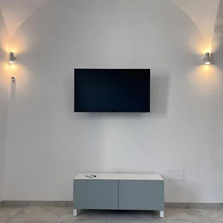 Campanella House アパート